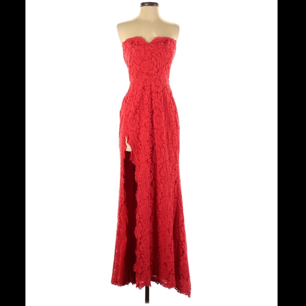 Fame and Partners Red Lace Gown